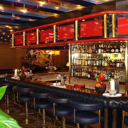 Grand Eden Hotel
